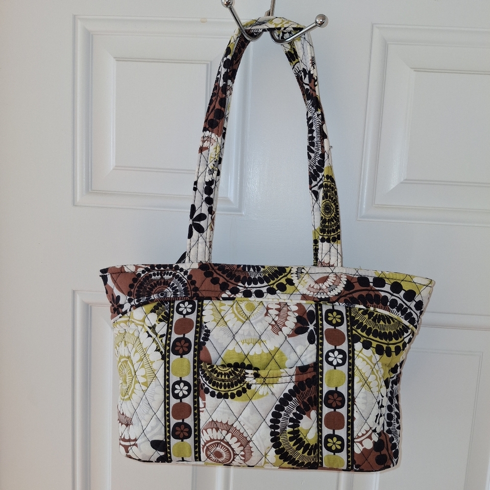 EUC Vera Bradley Small Tote in Cocoa Moss Retired Print - Wht/Grn/Brn/Blk Fabric